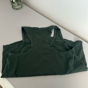 Lululemon active tank
